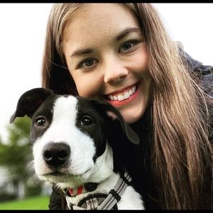 Meet your Posher, Emily